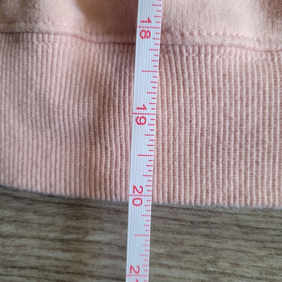 DIVIDED Soft, Comfy Pastel Pink Oversized Angel Youth Sweatshirt Size XS - Picture 7 of 8